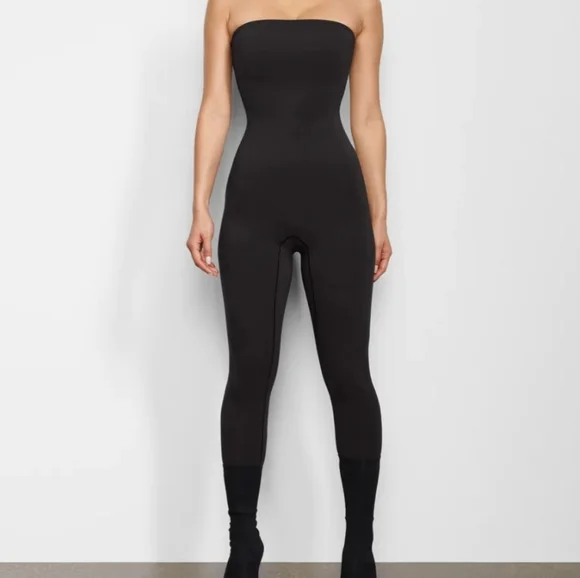 SKIMS ALL-IN-ONE STRAPLESS ONESIE BLACK 2X NWT - Picture 1 of 7